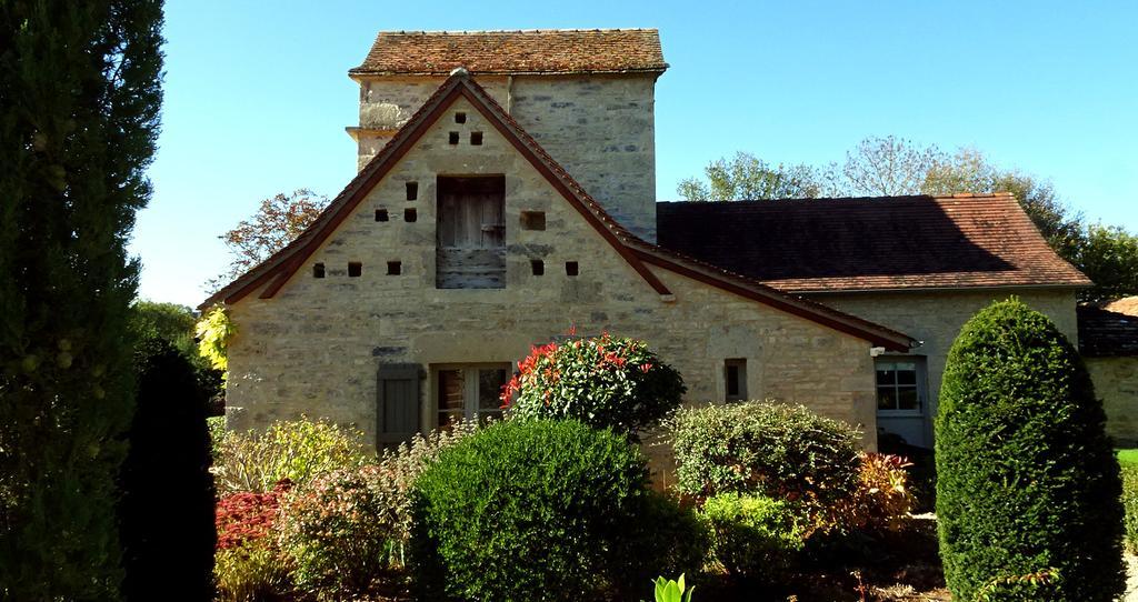 le mas de laché Caylus Extérieur photo